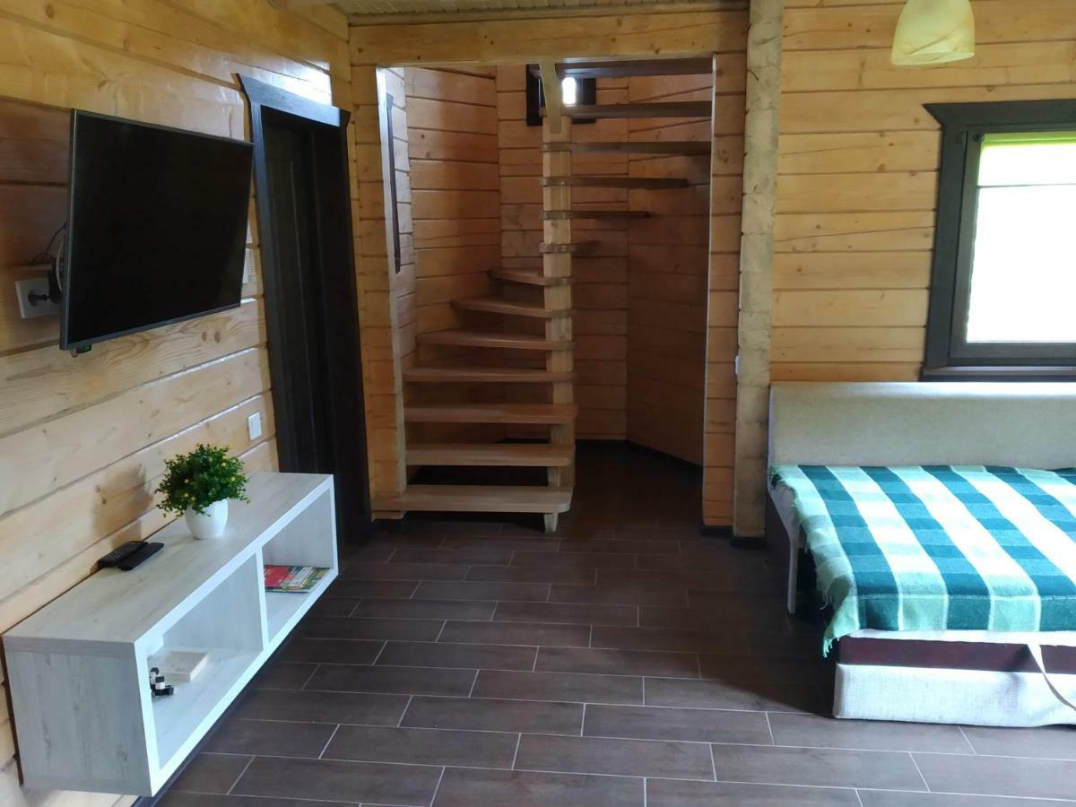 Villa Пагорб Їжака / Hedgehog Hill à Yablunytsya Extérieur photo